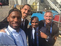Tác nghiệp tại FIFA World Cup™ 2018, Drogba hội ngộ 3 cựu danh thủ