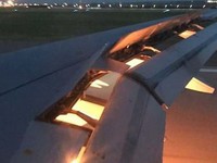 Máy bay chở đội tuyển Saudi Arabia bốc cháy