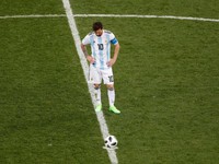 CĐV kêu gọi Messi từ giã đội tuyển Argentina