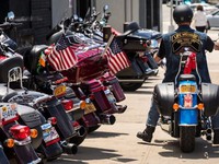 Ông Trump “ngạc nhiên” khi Harley-Davidson tuyên bố chuyển sản xuất ra nước ngoài