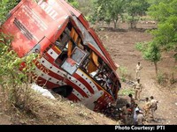 Tai nạn xe bus ở Ấn Độ, ít nhất 33 người thiệt mạng