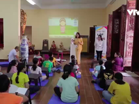 Việc tử tế: Lớp học tiếng Anh vui vẻ tại chùa