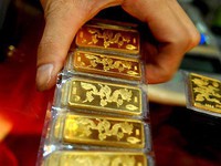 Chênh lệch giá vàng trong nước và thế giới lên tới gần 3,5 triệu đồng