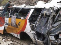 Tai nạn xe bus nghiêm trọng tại Ecuador, ít nhất 22 người thiệt mạng