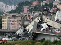 Giả thiết về các nguyên nhân gây ra vụ sập cầu tại Italy