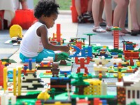 Lego và xu hướng 'xanh hóa' của các thương hiệu lớn