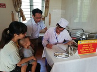 Lào Cai: Chuẩn bị tiêm vaccine Sởi – Rubella cho trẻ từ 1 đến dưới 10 tuổi