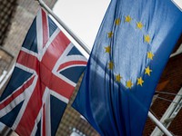 Anh và EU đạt thỏa thuận sơ bộ về Brexit