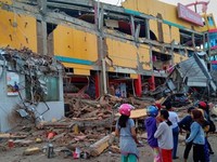 Indonesia dành hơn 43 triệu USD cứu trợ động đất, sóng thần