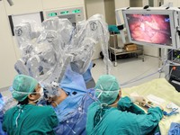 Trung Quốc: Hơn 1.000 cuộc phẫu thuật tụy có sự hỗ trợ của robot