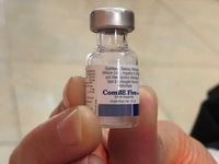 Dư luận xung quanh vụ bé 2 tháng tuổi tử vong sau tiêm vaccine ComBE Five