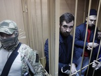 Tòa án Nga gia hạn tạm giam 8 thủy thủ Ukraine