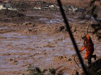 Vụ vỡ đập ở Brazil: Bùn thải gây ô nhiễm nguồn nước sạch