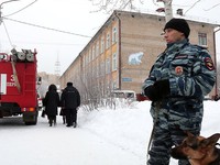 Đóng cửa hàng trăm trường học tại Nga sau đe dọa đánh bom