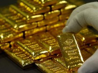 Giá vàng thế giới lại vượt ngưỡng 1,500 USD/ounce