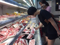 Có thể nhập khẩu thịt lợn để ăn Tết Nguyên đán