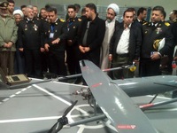 Iran ra mắt máy bay không người lái hiện đại Pelican-2