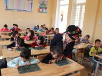 Tăng cường dạy tiếng Việt cho học sinh dân tộc thiểu số