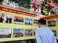 Khai mạc triển lãm ảnh “Đảng Cộng sản Việt Nam - 90 mùa Xuân lịch sử”