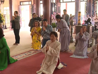 Đi lễ chùa - Nét đẹp văn hóa đầu năm mới