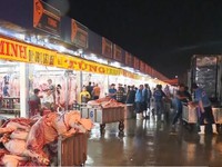 TP.HCM tăng cường giám sát nguồn thịt lợn tại các chợ mối