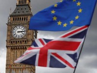 Các nghị sỹ Anh không thông qua 8 đề xuất mới về Brexit