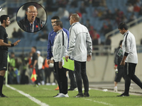 Ảnh: Biểu cảm hài hước của HLV Park Hang-seo khi tranh cãi với HLV U23 Indonesia