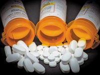 Mỹ buộc tội hàng chục bác sĩ kê đơn lạm dụng thuốc giảm đau gây nghiện