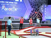 Những chiến thắng tuyệt đối Uukhai đầu tiên tại Robocon Việt Nam 2019