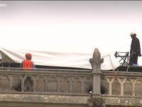 Pháp: Bảo vệ Nhà thờ Đức Bà trước mưa lớn