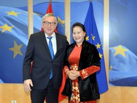 Chủ tịch Quốc hội Nguyễn Thị Kim Ngân hội kiến Chủ tịch Ủy ban châu Âu