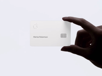 Các ngân hàng chú ý: Nhân viên của Apple đã bắt đầu nhận thẻ Apple Card!