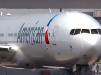 Mỹ cấm máy bay đi vào không phận Venezuela