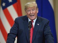 Tổng thống Trump tuyên bố không để Trung Quốc vượt Mỹ