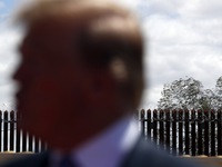 Tòa án Mỹ không ủng hộ kế hoạch xây tường biên giới với Mexico