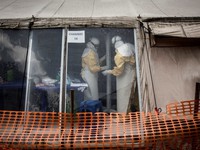 Báo động: Gần 1.000 người tử vong do đại dịch Ebola tại Congo