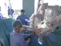 Phẫu thuật bằng Robot, mang lại nhiều hiệu quả trong điều trị ung thư