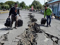 Động đất mạnh 6,2 độ rung chuyển đảo Sumatra, Indonesia