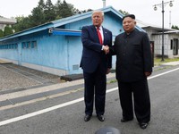 Ông Donald Trump là Tổng thống Mỹ đương nhiệm đầu tiên đến Triều Tiên