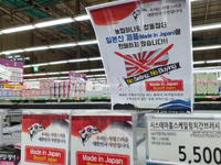 Làn sóng tẩy chay sản phẩm Nhật Bản tiếp tục lan rộng tại Hàn Quốc