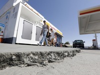 Nguy cơ tiếp tục xảy ra động đất mạnh ở California, Mỹ