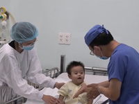 Ghép tạng cho trẻ em khó khăn do khan hiếm nguồn tạng hiến tặng