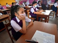Malaysia đóng cửa 400 trường học vì khói mù