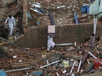 Pakistan: Gần 500 người thương vong sau động đất