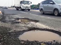Cao tốc Đà Nẵng - Quảng Ngãi hơn 34.000 tỷ đồng xuống cấp khi chưa hoàn thiện