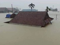 Hình ảnh ngập lụt kinh hoàng ở 'rốn lũ' miền Trung