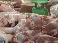 Thịt nhập khẩu đã về, giá thịt lợn giảm nhiệt