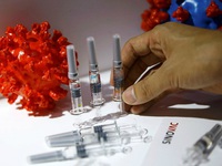 Brazil tuyên bố vaccine COVID-19 của Trung Quốc an toàn