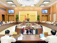 Ủy ban Thường vụ Quốc hội ban hành Nghị quyết về công tác nhân sự