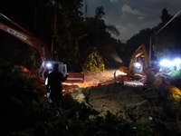 Sạt lở đất ở Quảng Nam: 'Nước lũ ầm ầm đổ xuống, dân làng chạy không kịp'
